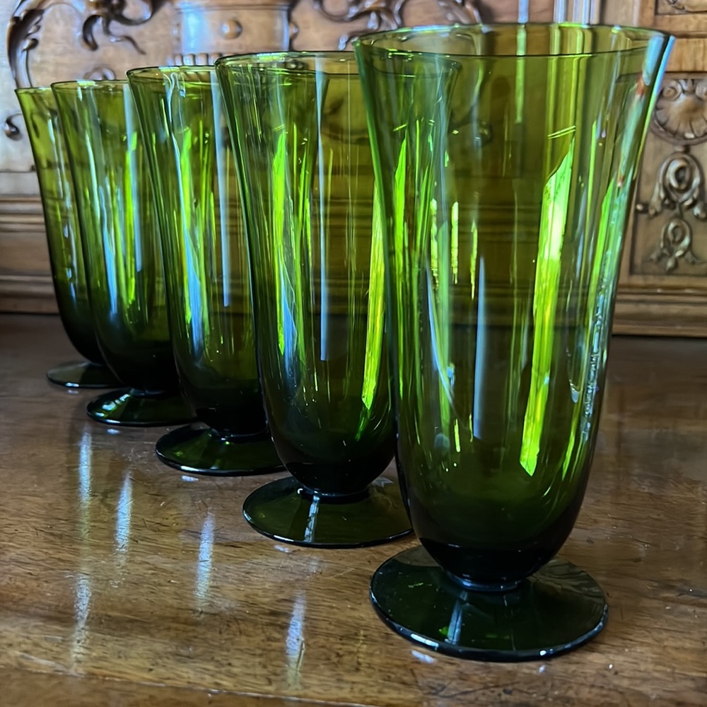 Pilsner Mid-Century Green Goblets / Tumblers 5 Total - Picture 3 of 12